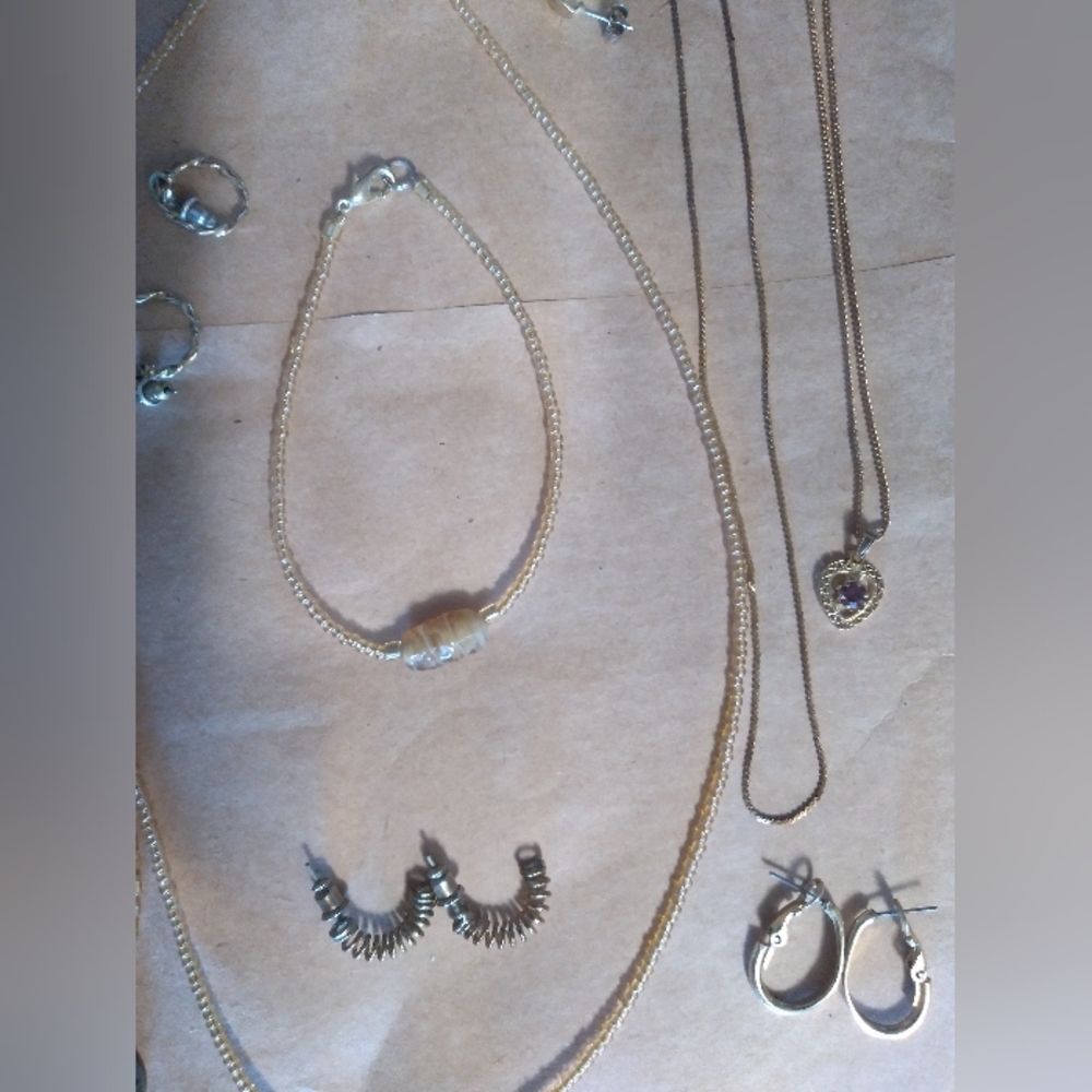 Vintage Costume Jewelry Bundle - Picture 3 of 8
